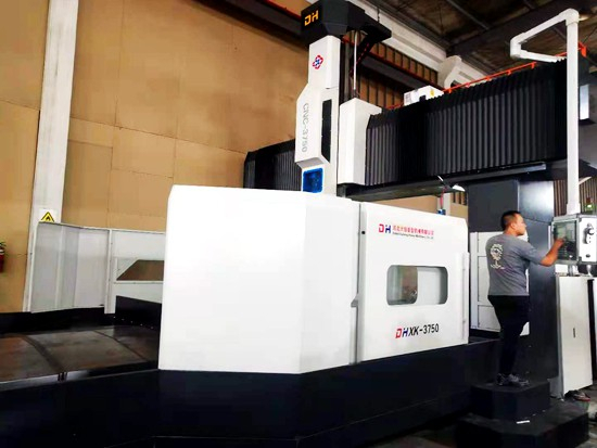 究竟哪個(gè)品牌做的數(shù)控龍門(mén)銑床好？