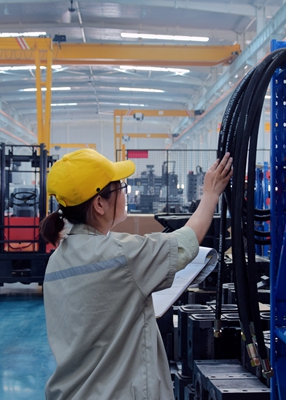 7、附件充足交貨快