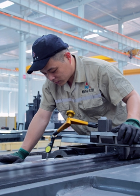 5、嚴(yán)謹(jǐn)?shù)陌惭b流程