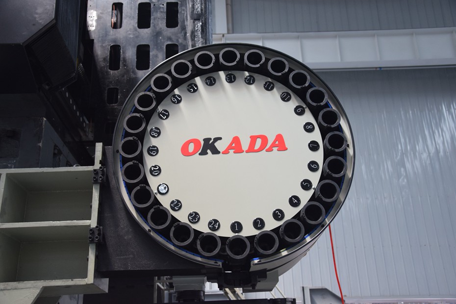 龍門加工中心刀庫.jpg 龍門加工中心刀庫.jpg